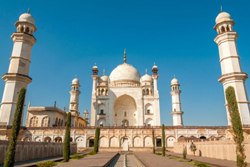 bibi ka maqbara aurangabad