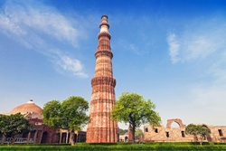 qutub minar new delhi